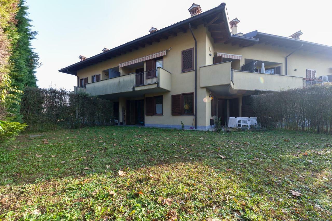 Apartamento Monticello Golf Townhouse Cassina Rizzardi Exterior foto